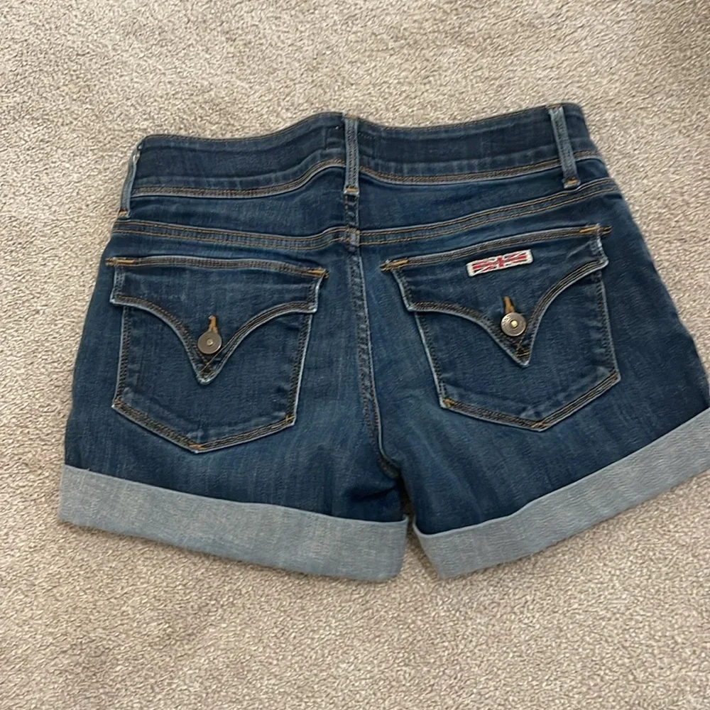 Hudson women’s shorts - Picture 2 of 4